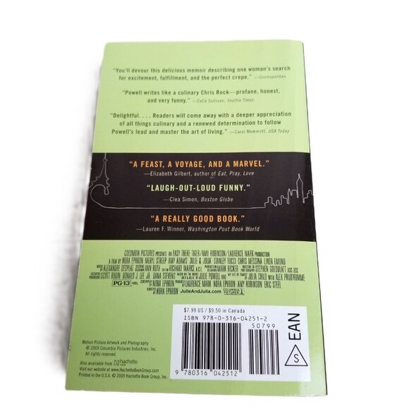 Julie Julia My Year of Cooking Dangerously Julie Powell Paperback Food Memoir - Picture 2 of 4